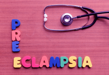 A stethoscope and letters spelling out the word " declampsiac ".